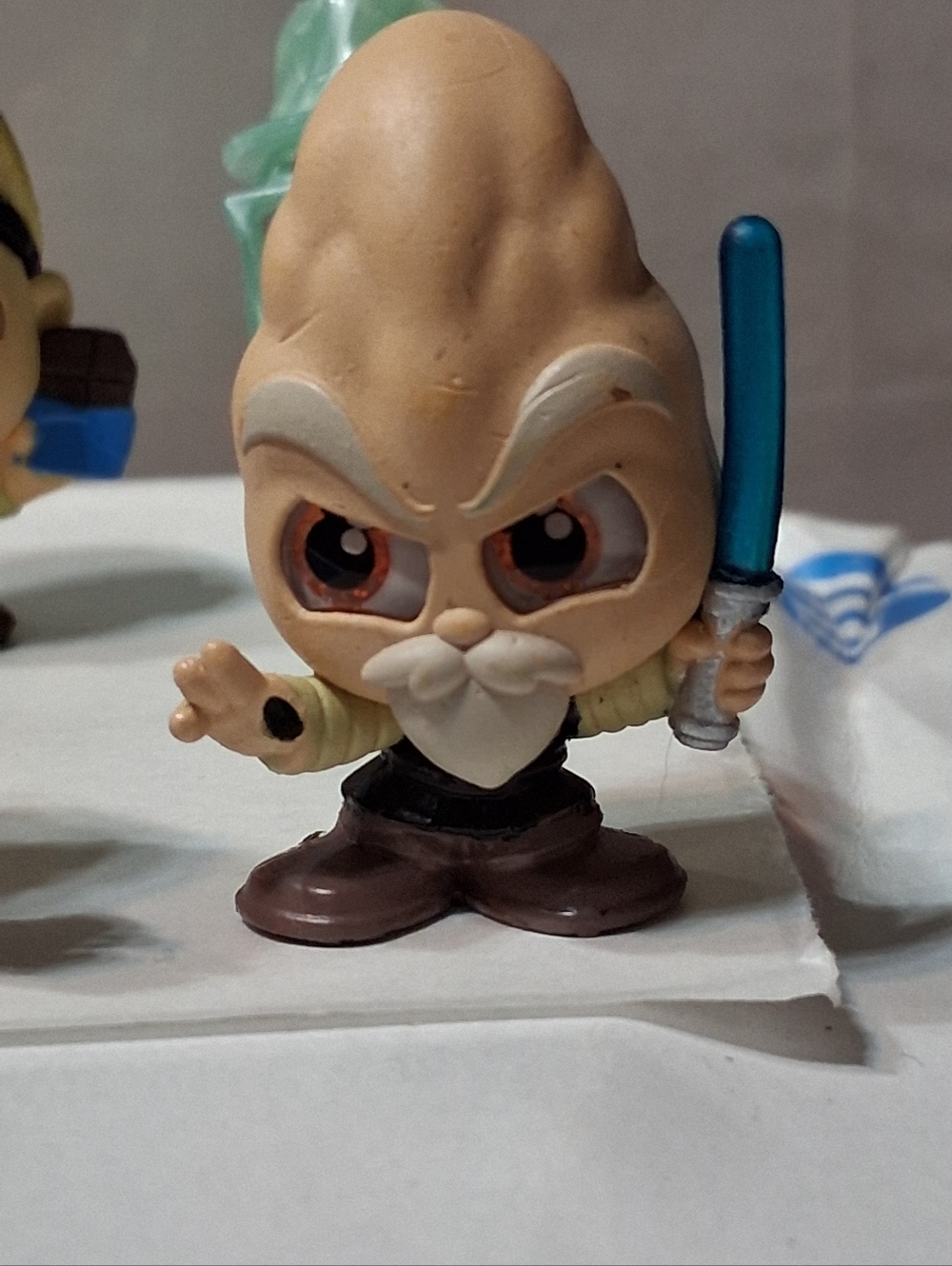 Disney Doorable Ki-Adi-Mundi